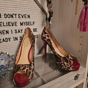 Guess Leopard Print Peep Toe Heels - Red and Tan